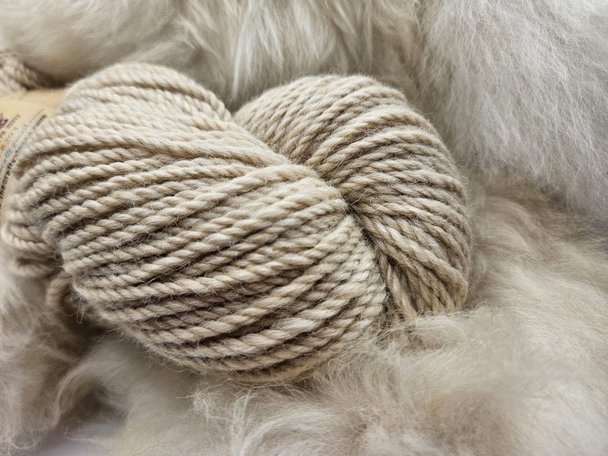 YARN: Bulky Weight • 3 Ply • 150 Yards • 100% Alpaca (White)