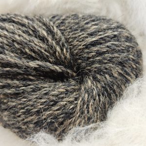 YARN: Bulky Weight • 100% Alpaca • Naturally Fawn & Black